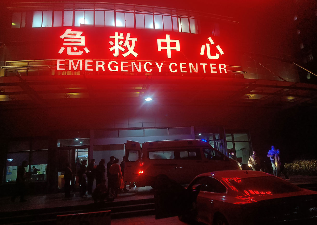 患者轉(zhuǎn)院選擇救護(hù)車(chē)進(jìn)行轉(zhuǎn)運(yùn)